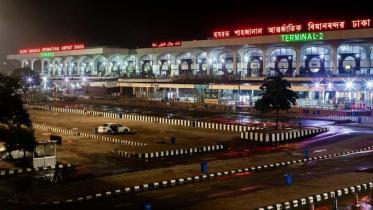 dhaka-airport-night