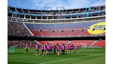 2025-11-17t151935z_518007516_rc2mrhanq3c5_rtrmadp_3_soccer-spain-bar-campnou.jpg