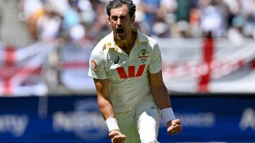 Mitchell Starc.jpg