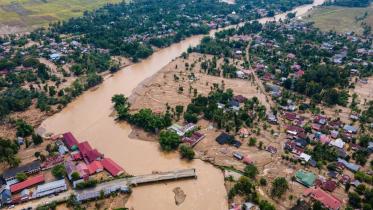 afp_20251128_86fl8kt_v1_midres_indonesiaflood.jpg