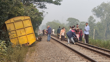 Train derailment.jpg