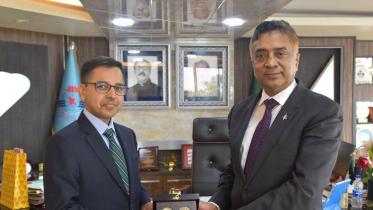 indian high comm-airport.jpg