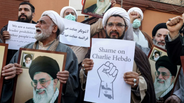 Iranians gather outside French embassy to protest Charlie Hebdo cartoons.jpg
