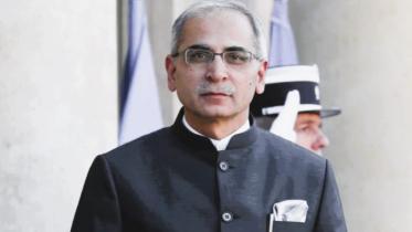 Kwatras visit Dhaka-Delhi.jpg