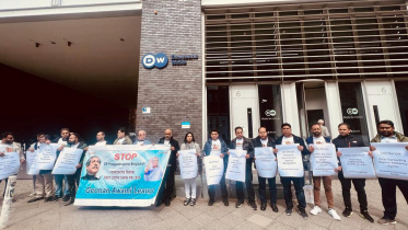 Protests in front of DW office.jpg