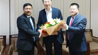 Chinese minister.jpg