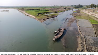 Boatmen in crisis of livelihood.jpg