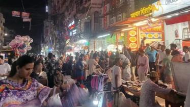 Eid last minute shopping.jpg
