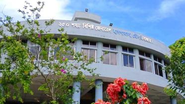 Dialysis unit at Moulvibazar Hospital at risk of closure.jpg