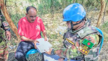 Army helps Bangladeshi person return home.jpg