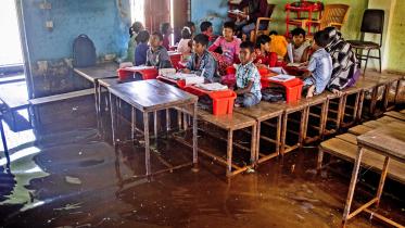 ED 1 - A picture that lays bare the decay of our education system.jpg