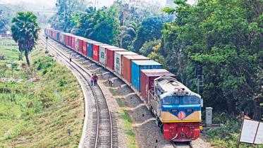 railway container transport decline.jpg