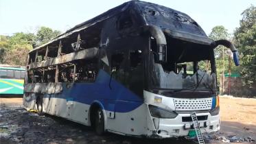 Sudden fire at a parked bus in Coxs Bazar.jpg