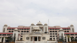 View of the Prime Minister's House building, as Pakistan hosts talks with Saudi Arabia, Turkey and Egypt to discuss regional de-escalation in Islamabad, Pakistan. Photo: Reuters