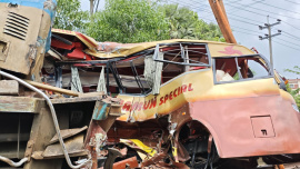 bus-train-collision-cumilla.jpg