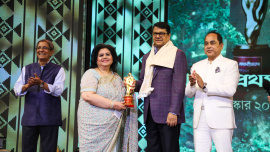 Alamgir honoured with Meril-Prothom Alo Lifetime Achievement Award 2025 