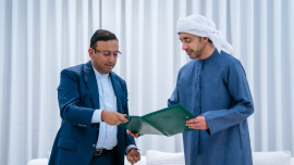 Humaiun Kobir handed the letter to UAE Deputy PM Sheikh Abdullah yesterday. Photo: Ministry of Foreign Affairs, Bangladesh