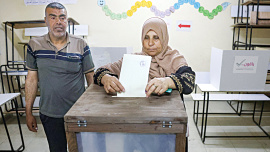 Palestinians-vote.jpg