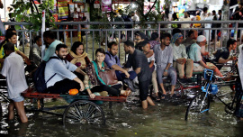 waterlogging-dhaka.jpg