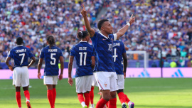2026-06-30T225329Z_1451093952_UP1EM6U1RL3MW_RTRMADP_3_SOCCER-WORLDCUP-FRA-SWE.JPG