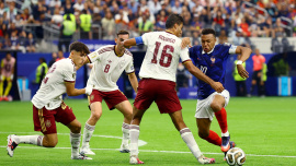 2026-07-14T195313Z_891537684_UP1EM7E1J8ORH_RTRMADP_3_SOCCER-WORLDCUP-FRA-ESP.JPG