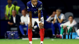 2026-07-14T210015Z_179690370_UP1EM7E1MCD1Z_RTRMADP_3_SOCCER-WORLDCUP-FRA-ESP.JPG