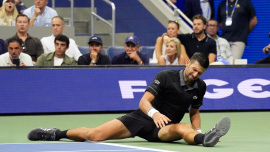Djocovic cramp.JPG