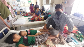 Measles, two siblings.jpg