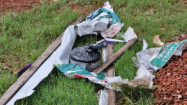 The bomb disposal unit is expected to examine the pressure cooker and determine whether it contains any explosive material. Photo: Star