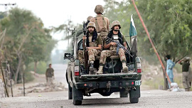Pakistan-security-forces.jpg