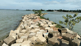 stolen-concrete-blocks.jpg