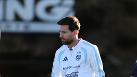 2026-10-05T212412Z_1258458539_UP1EMA51NGB32_RTRMADP_3_SOCCER-FRIENDLY-ARG-BEN-PREVIEW.JPG