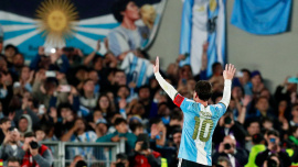 Messi Goodbye.jpg