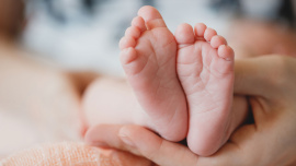 OP_1_cute-new-born-closeup.jpg