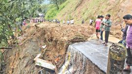 death in landslide 5.jpg