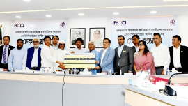 FBCCI hands over Tk 1 crore donation to Bangabazar fire victims