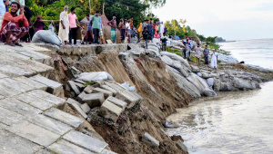 Embankment-collapse-Chilmari.jpg