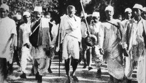 Gandhi's-Salt-March6.jpg