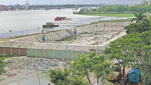Illegal ecroachment upon the Buriganga riverbank