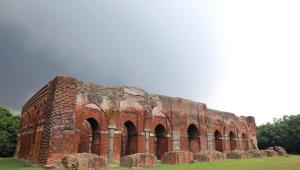 A trip to Darasbari mosque in Chapai Nawabganj