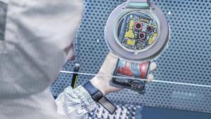 honor smartphone inside.jpg