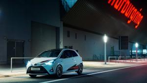 toyota-yaris_grmn-2018-1600-02.jpg