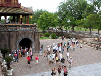 vietnam_tourism.jpg