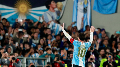 Messi Goodbye.jpg