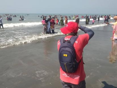 Beach Photographers.jpg