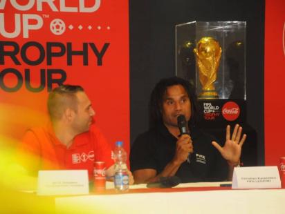 karembeu_2.jpg