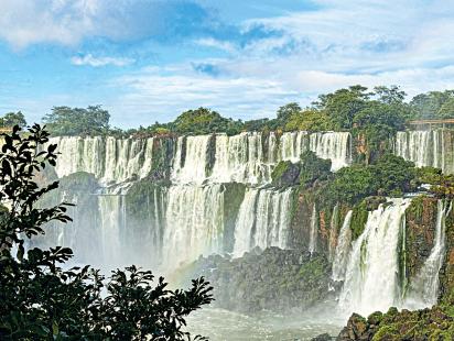 iguazu-falls-4.jpg