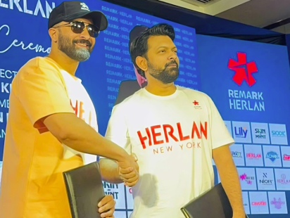 Shakib Khan and Tahsan.png