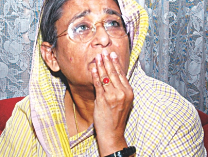 hasina1.jpg