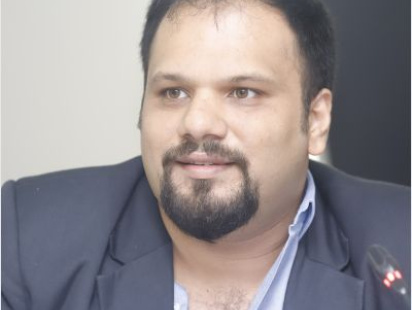 parvez_karim_abbasi.jpg